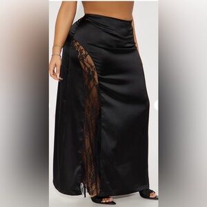 Elegant Black Lace Maxi Skirt
